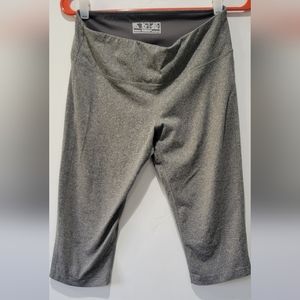 New Balance cropped leggings